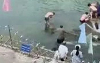 Người đàn ông nhảy xuống sông cứu cô gái đuối nước, cả 2 đều tử vong