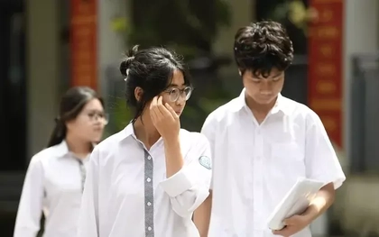 Chênh lệch 15,5 điểm, hiệu trưởng trường tuyển 3 môn 10 điểm nói: "Không bất ngờ"