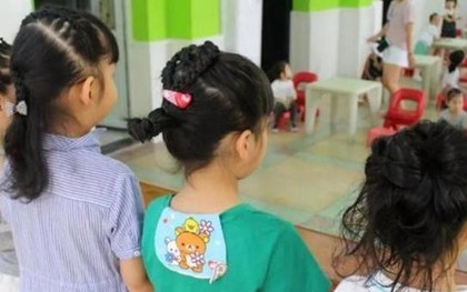 Giáo viên 25 năm phán: Không phải tâm linh nhưng nhìn vào tóc của một bé gái, tôi biết tương lai em sướng hay khổ