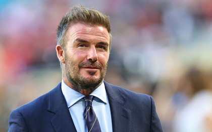 David Beckham ra tay hàn gắn với Brooklyn nhưng nhận lại sự lạnh lùng đến đau lòng