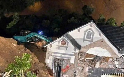 Sạt lở đất vùi lấp nhà dân, 2 người chết, 3 người bị thương