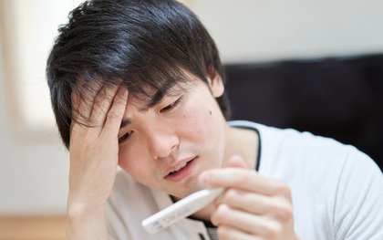 Có nên tiêm vắc xin HPV khi đang sốt, ho, trong người mệt mỏi?