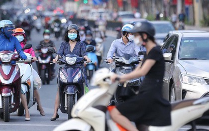 Hà Nội cấm xe máy xăng trong Vành đai 1 từ 1/7/2026: Nguồn cung ứng xe máy điện từ đâu?