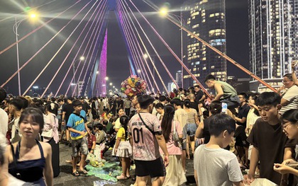 Doanh thu bất ngờ từ ngành du lịch Đà Nẵng sau lễ hội pháo hoa