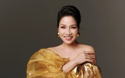 Diva Mỹ Linh và con gái lần đầu lưu diễn xuyên châu Á