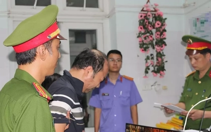 Tạm giữ hình sự lái xe ô tô gây tai nạn liên hoàn làm 3 người tử vong