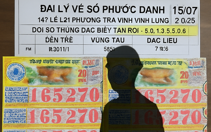 Trúng 14 tờ vé số với khoản thưởng lớn, anh phụ hồ đưa ra 2 quyết định thay đổi cuộc đời