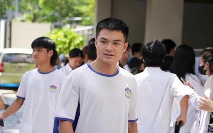 Vì sao ra đề thi khó như "lên trời"?