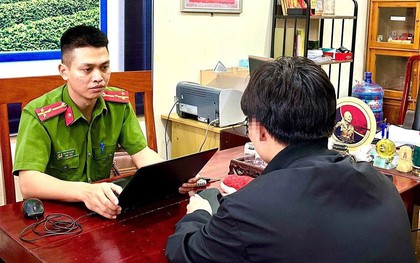 Vừa chuyển khoản thành công cho con trai 2003 ở 20 triệu đồng, bố vội báo công an