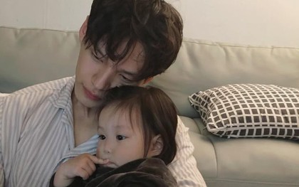 Bố mẹ có EQ cao không bao giờ làm những hành động này trước mặt con