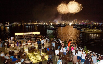 Thêm một du thuyền 5 sao ở Hạ Long xin lỗi vì bắn pháo hoa trong ngày tàu Vịnh Xanh gặp nạn