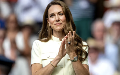 Bí ẩn sau 4 chiếc nhẫn trên tay Vương phi Kate tại Wimbledon