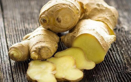Ăn gừng có cần gọt vỏ không? Câu trả lời không đơn giản như bạn nghĩ