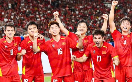 Công Phương tỏa sáng, U23 Việt Nam hạ gục U23 Indonesia, xưng vương Đông Nam Á 3 lần liên tiếp