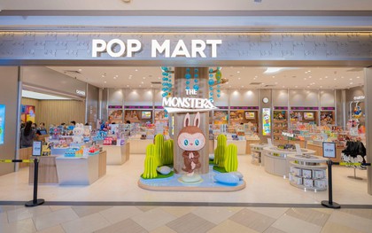 Fan Art Toy đổ bộ “nườm nượp” tại POP MART Vạn Hạnh Mall: LABUBU khổng lồ gây sốt, quà tặng phát ngợp trời!