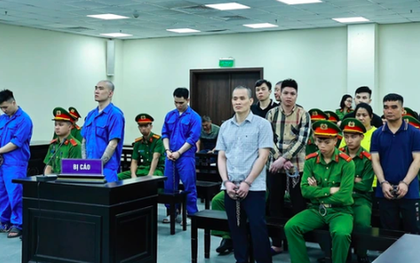 Vụ dùng xe biển xanh chở ma tuý: Tuyên án tử hình 11 bị cáo