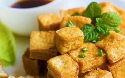 Rán đậu đừng cho ngay vào chảo, thêm 2 bước đậu vàng giòn, không lo vỡ nát