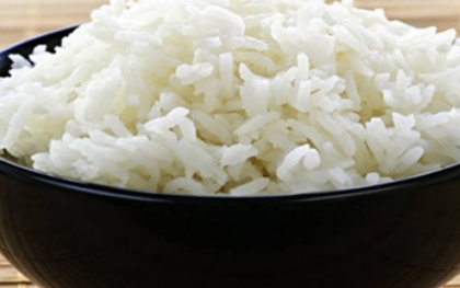 Có nên ăn cơm vào bữa sáng?