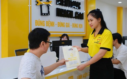Thay pin điện thoại chính hãng, giá rẻ tại Điện Thoại Nhanh