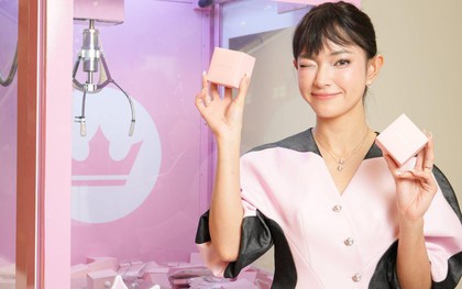 Châu Bùi chính thức trở thành nàng thơ của J.ESTINA trong màn khai trương cửa hàng đầu tiên tại Hà Nội