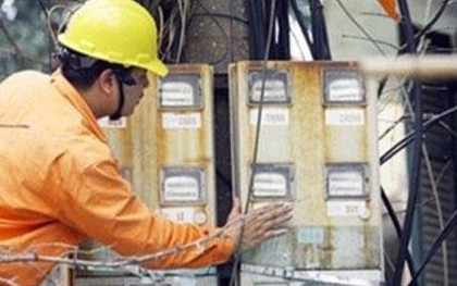 Hóa đơn tiền điện tháng 6 tăng đột biến khiến nhiều người “sốc”