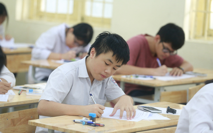 Điểm chuẩn 13 trường THPT có tỷ lệ "chọi" dưới 1 tại Hà Nội, cao nhất 19 điểm