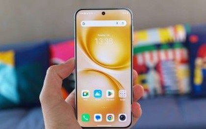 Mẫu điện thoại mang danh "kẻ huỷ diệt tí hon": Mạnh ngang Galaxy S25, pin 6.500mAh, giá rẻ hơn 3 triệu