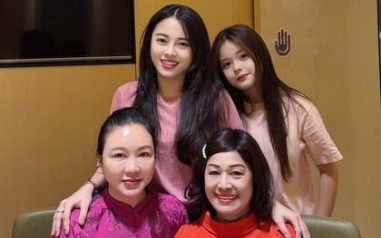 Hot mom Hằng Túi khoe ảnh 3 thế hệ gia đình, dân tình ngạc nhiên với thân thế 2 "phú bà" ngồi cạnh nhau
