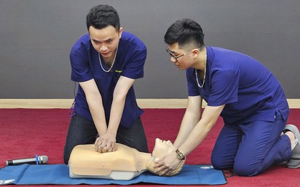 PGS. TS Nguyễn Lân Hiếu chia sẻ ý tưởng cấp cứu ngừng tim
