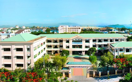 Ngôi trường ở Gia Lai lần đầu tiên có học sinh giành "cú đúp" huy chương Vàng - Bạc tại 2 cuộc thi Tin học quốc tế