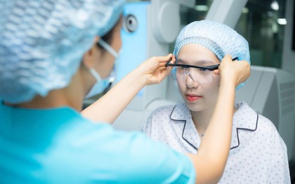 Muốn mổ cận nhưng “choáng” vì quá nhiều phương pháp, nghe bác sĩ nói để chọn cho đúng, trúng, đủ