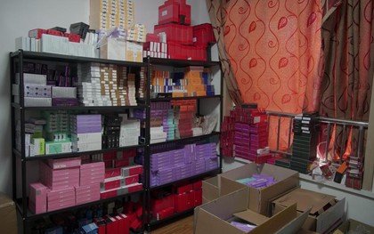 Kiểm tra căn hộ, phát hiện 2.000 hộp botox giá rẻ độc hại, thu lợi hơn 36 tỷ đồng: Mỗi tháng bán 1000 đơn