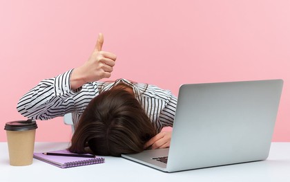 ‘Thời của chúng tôi đã qua rồi’: Nỗi khổ của Gen Z khi đi làm thì đối mặt làn sóng sa thải, đầu tư thì không gặp thời