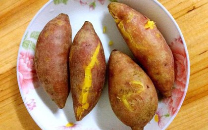 Ăn khoai lang hấp mỗi ngày để khỏe, người phụ nữ hoảng hốt rồi hối hận khi đi khám gan