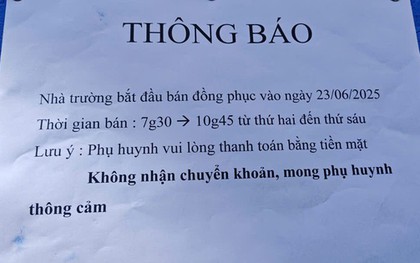 Mua đồng phục cho con, một số trường ở TP HCM không nhận chuyển khoản