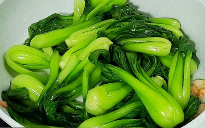 Rau họ cải ngon đấy, bổ đấy nhưng ăn theo 4 kiểu này phí dinh dưỡng, thậm chí gây NGỘ ĐỘC