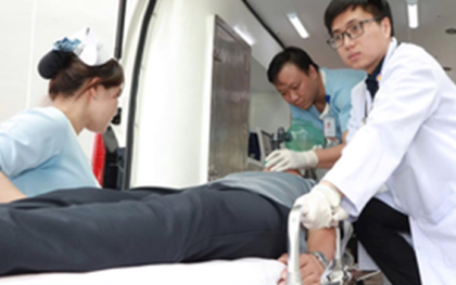 Nam kỹ sư không qua khỏi khi ngừng tim trong nhà vệ sinh lúc sáng sớm