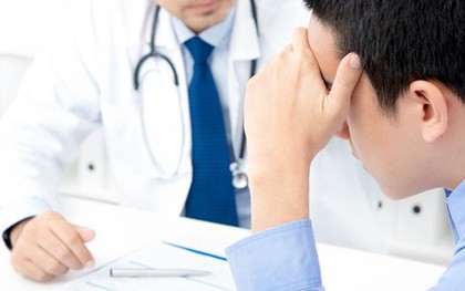 Đi khám vì đột ngột bị chảy máu, người đàn ông sốc nặng trước thông báo của bác sĩ