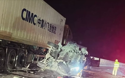 Tai nạn liên hoàn 5 xe trên cao tốc Pháp Vân - Nghi Sơn
