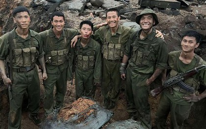 7 nam diễn viên hóa thân thành 7 chiến sĩ quả cảm trong bom tấn Mưa Đỏ là ai?