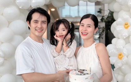 Con gái Đông Nhi hát hay cỡ này, bảo sao dân mạng xuýt xoa: "Đúng truyền nhân của mẹ"