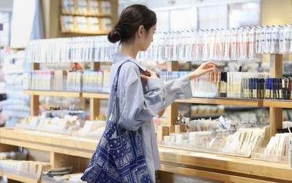 Để biết 1 đứa trẻ lớn lên giàu hay không, hãy nhìn thẳng vào cách phụ huynh ứng xử với ví tiền