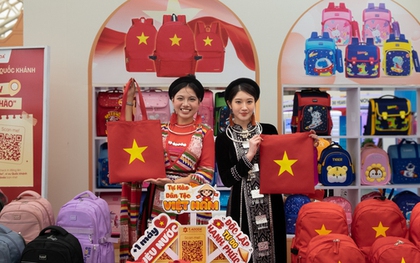 Từ chiếc "túi tự hào" được tặng miễn phí, thấy cái cách một thương hiệu Việt lâu đời ân cần lắng nghe giới trẻ, để "trẻ lại 10 tuổi"