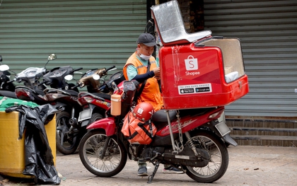 Người Việt chi hơn 9.000 tỷ đồng để mua thứ này trên Shopee, Lazada