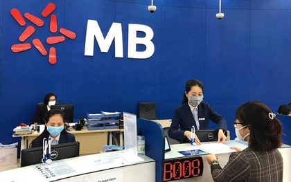 Thu nhập nhân viên ngân hàng trong quý II/2025 ra sao?