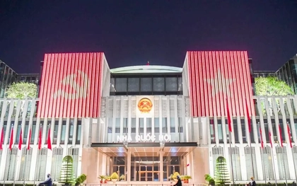 Nhà Quốc hội mở cửa cho nhân dân vào tham quan, chụp ảnh dịp Quốc khánh
