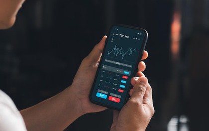 Khi AI hiểu ví tiền của bạn hơn chính bạn: VNDirect, TCInvest, Finhay, Anfin bứt phá cuộc đua cá nhân hóa đầu tư