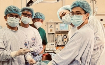 Phát hiện ung thư xương sau sưng đau gối