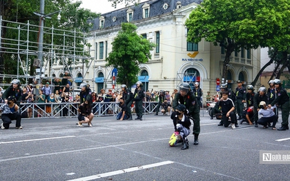 Công an Hà Nội sơ duyệt diễu binh chào mừng kỷ niệm 80 năm Cách mạng Tháng Tám