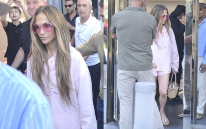 Sốc trước cảnh Jennifer Lopez bị 1 cửa hàng đuổi cổ, nhưng phản ứng sau đó mới gọi là “đỉnh của đỉnh”!